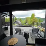 Czarna & Holiday park Klimkowka (Gorlice)