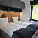 Czarna & Semesterpark 4*