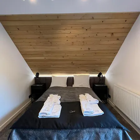 Kompleks wypoczynkowy Czarna Beach&spa 4*